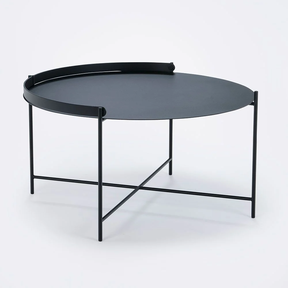 Edge Beistelltisch 76 cm schwarzer Stahl
