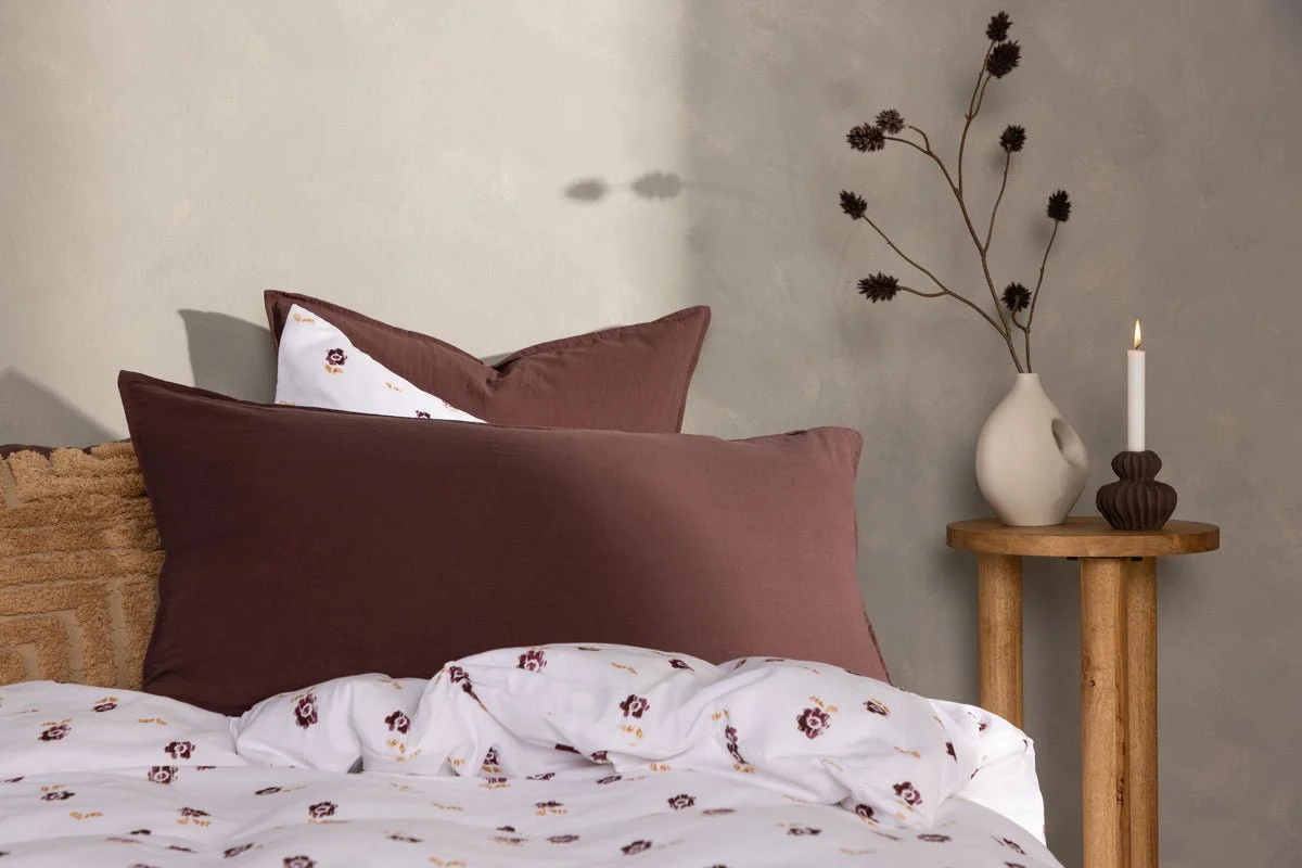 Kissenbezug Hygge - 50x90 cm in Braun, Beige und Weiß aus 100% Baumwolle
