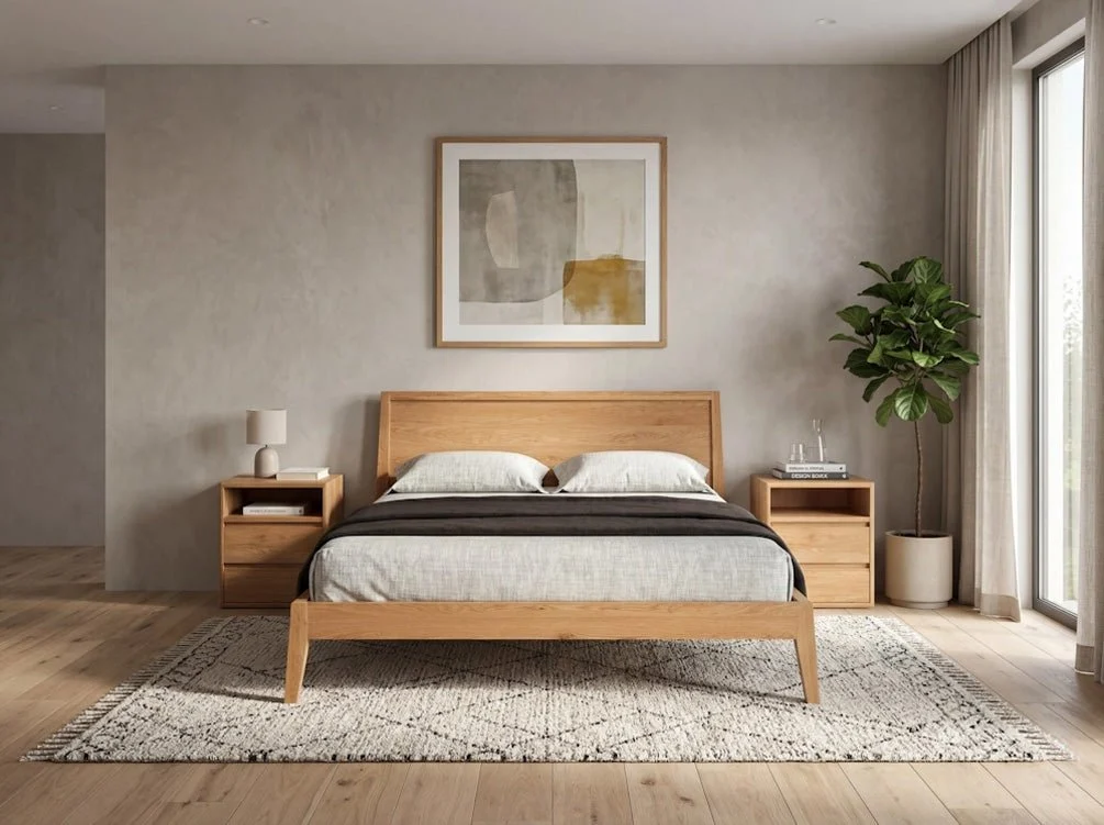 Designer Holzbett Kaja aus massiver Eiche