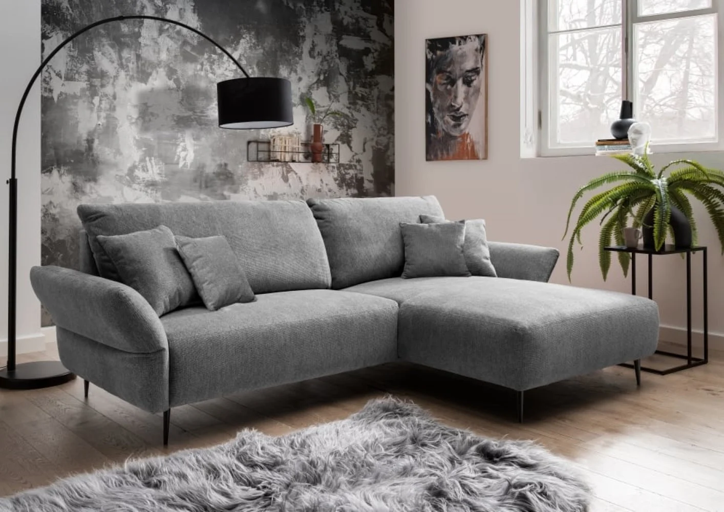 Ecksofa Vardo von Benformato: Stilvolle Eleganz in Mikrofaser mit verstellbaren Armlehnen und beidseitiger Montage, erhältlich in 5 Farben