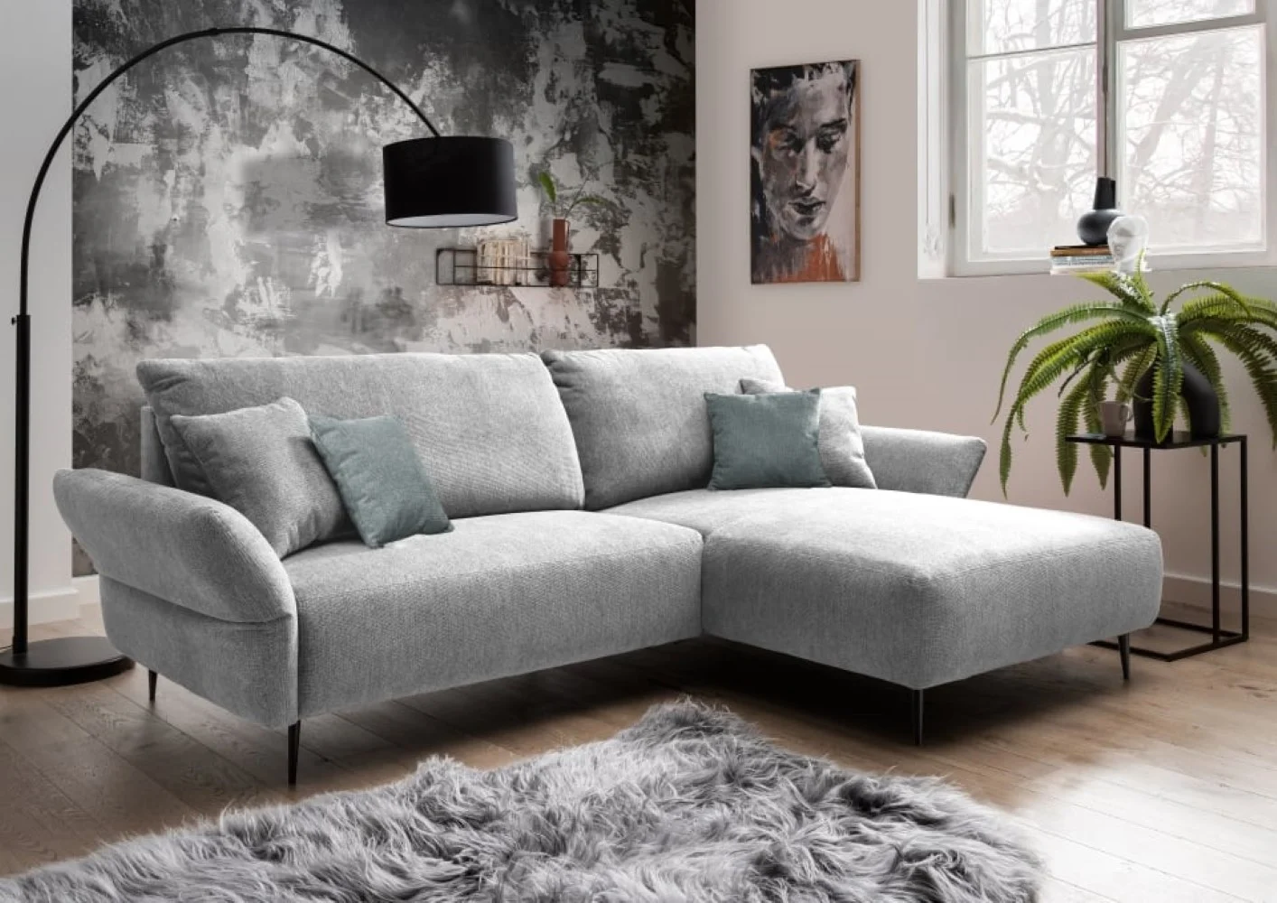 Ecksofa Vardo von Benformato: Stilvolle Eleganz in Mikrofaser mit verstellbaren Armlehnen und beidseitiger Montage, erhältlich in 5 Farben