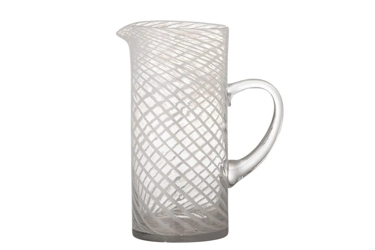 Krug Aino – Mundgeblasenes Glas in Weiß
